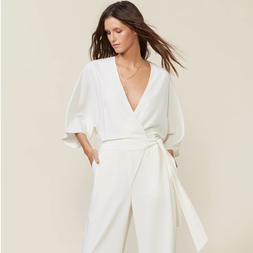 HALSTON KIMONO WRAP JUMPSUIT - Chalk